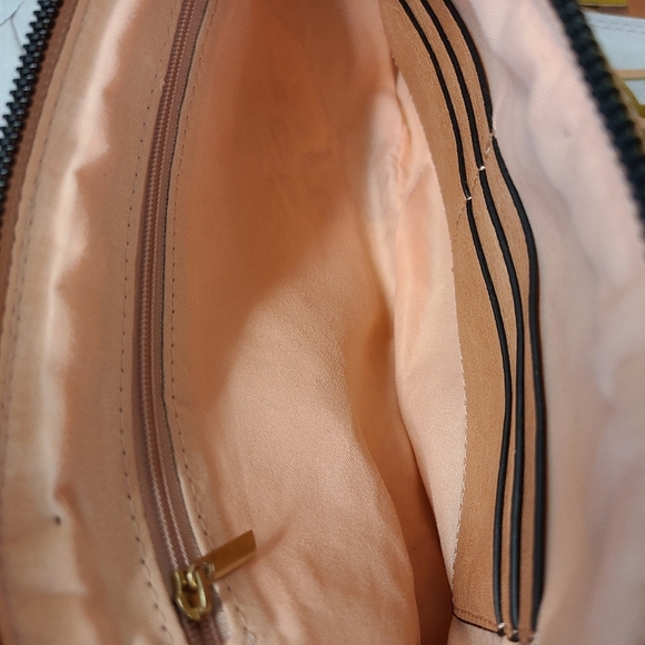 NWT Calin Collection wristlet vegan leather fringe clutch - Picture 4 of 5